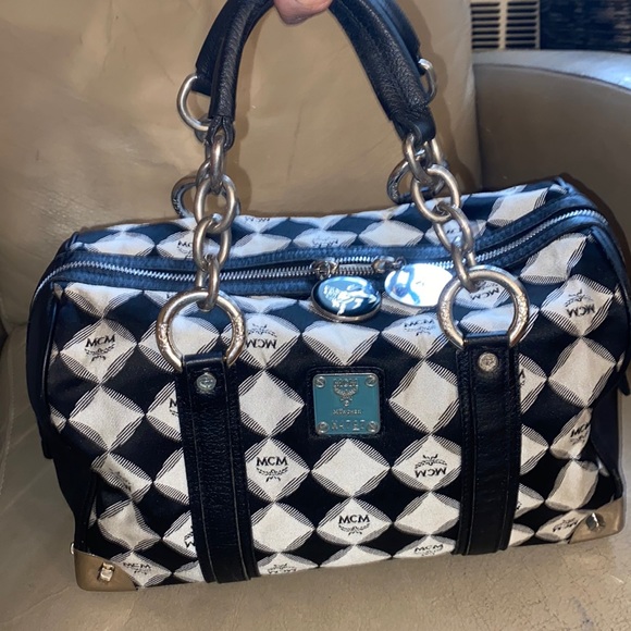 Authentic MCM Boston Bag W/silver hardware - Picture 12 of 12